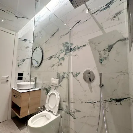 Anil Luxury Apartment