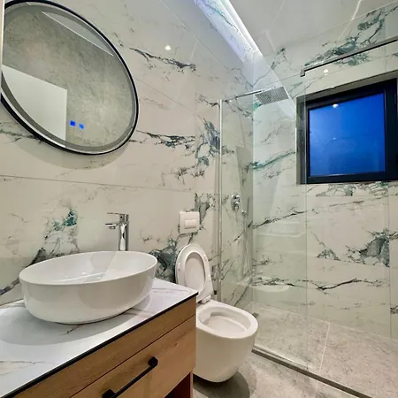 Anil Luxury Apartmán *