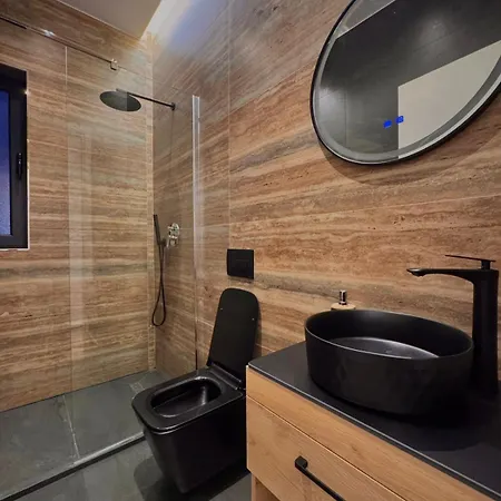 Anil Luxury Golem (Tirana)