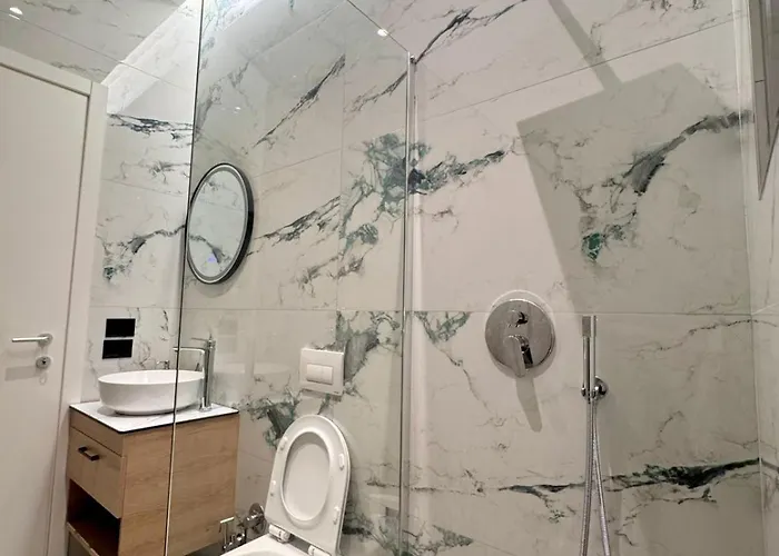 Anil Luxury Apartment